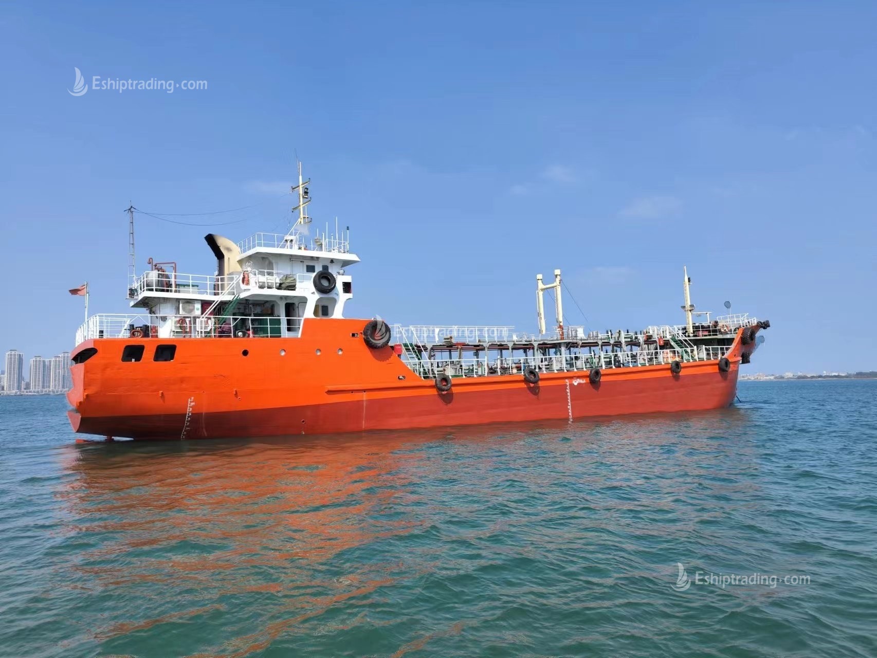 945 T Product Oil Tanker For Sale