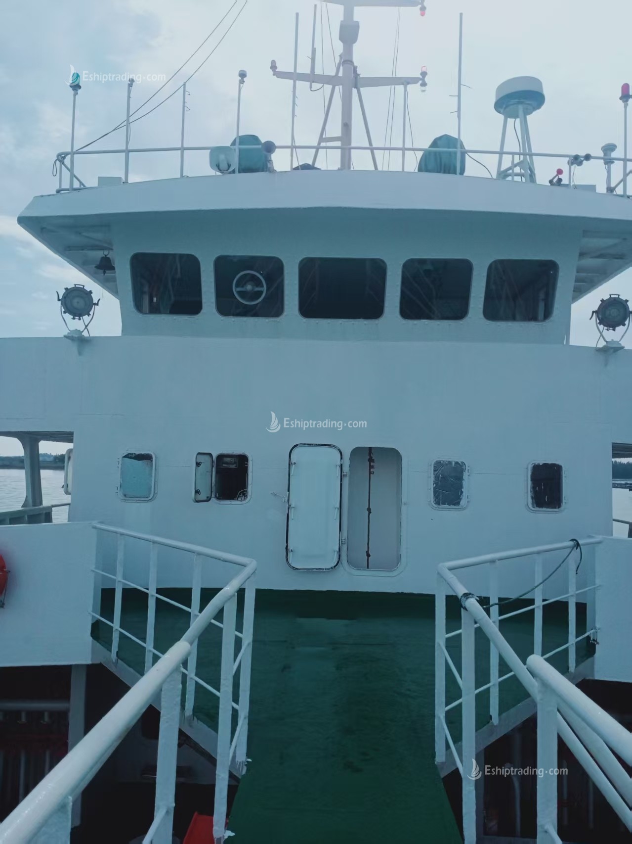 945 T Product Oil Tanker For Sale