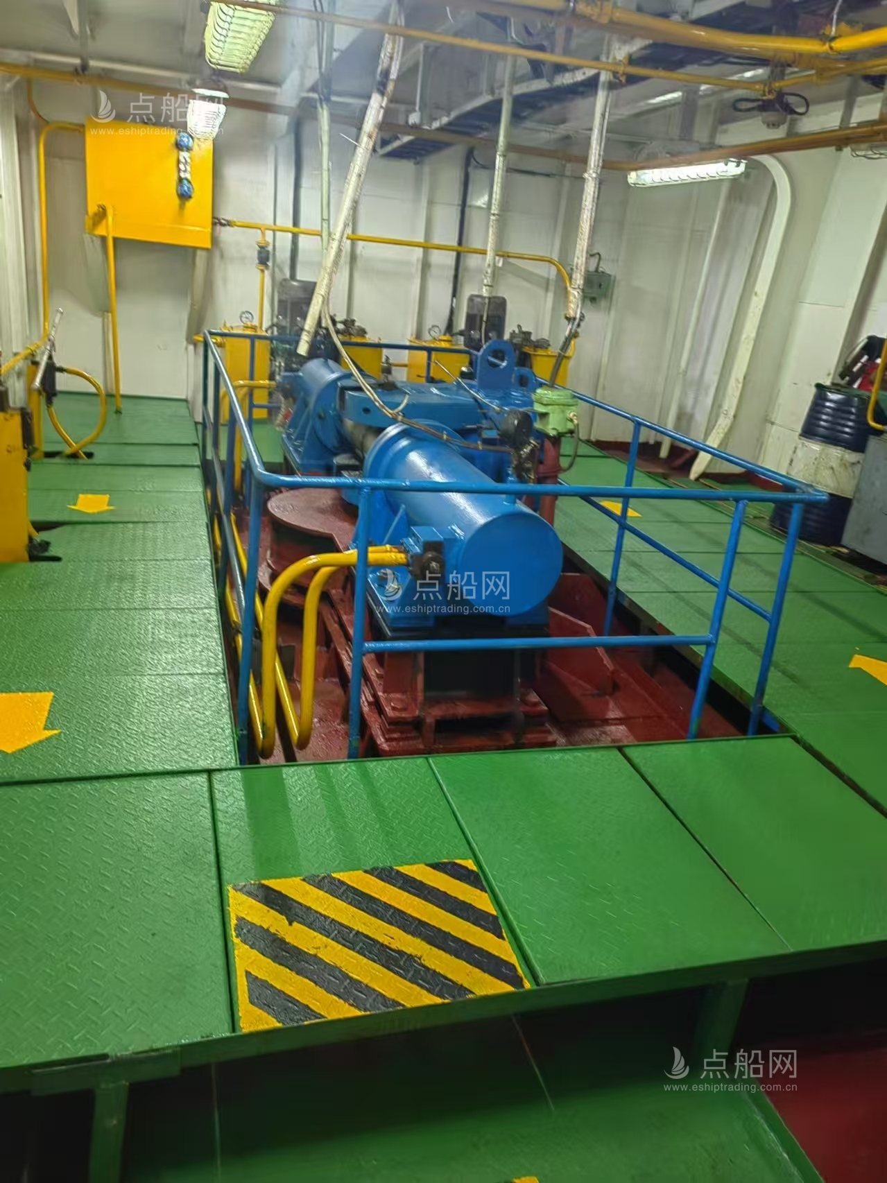 出售11065吨散货船