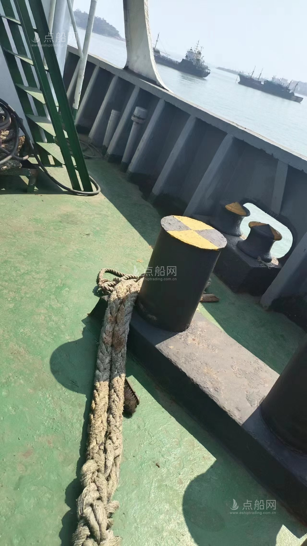 出售3740吨成品油船