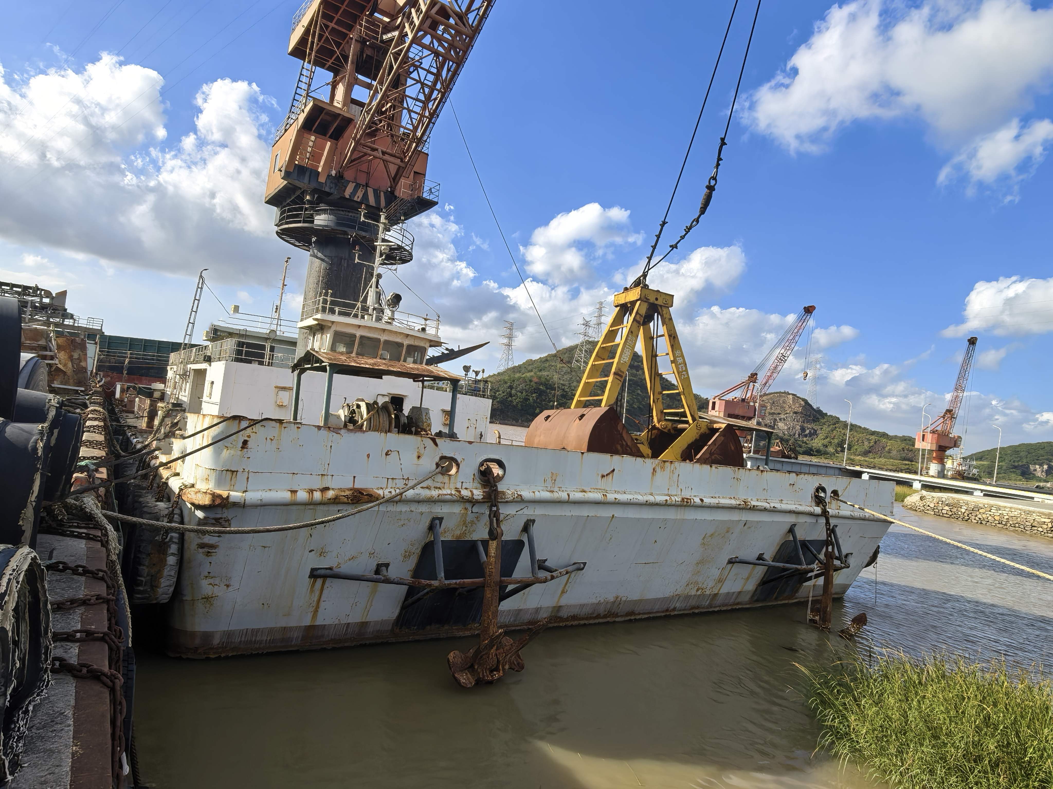 出售50吨全回转浮吊