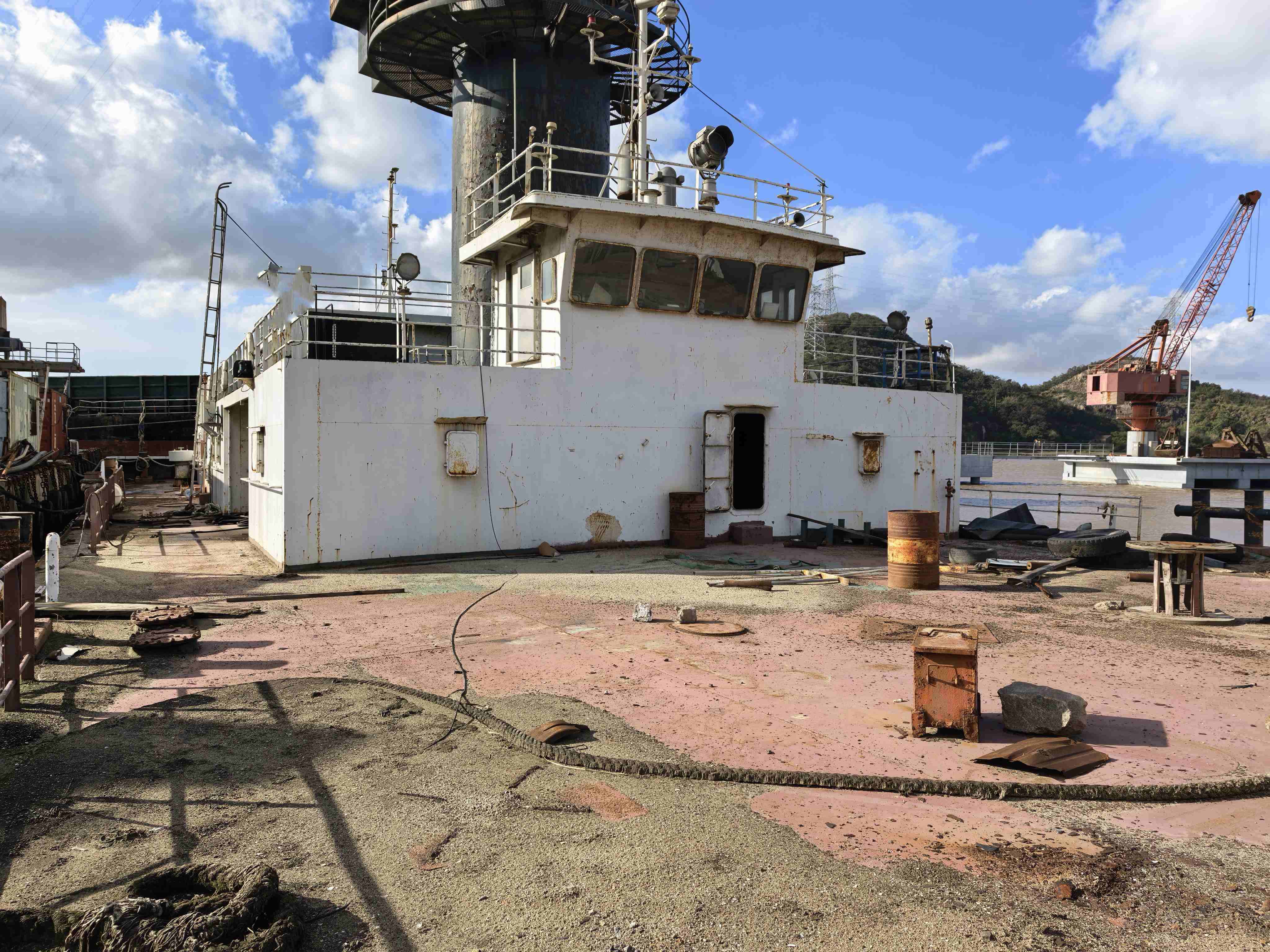 出售16吨全回转浮吊