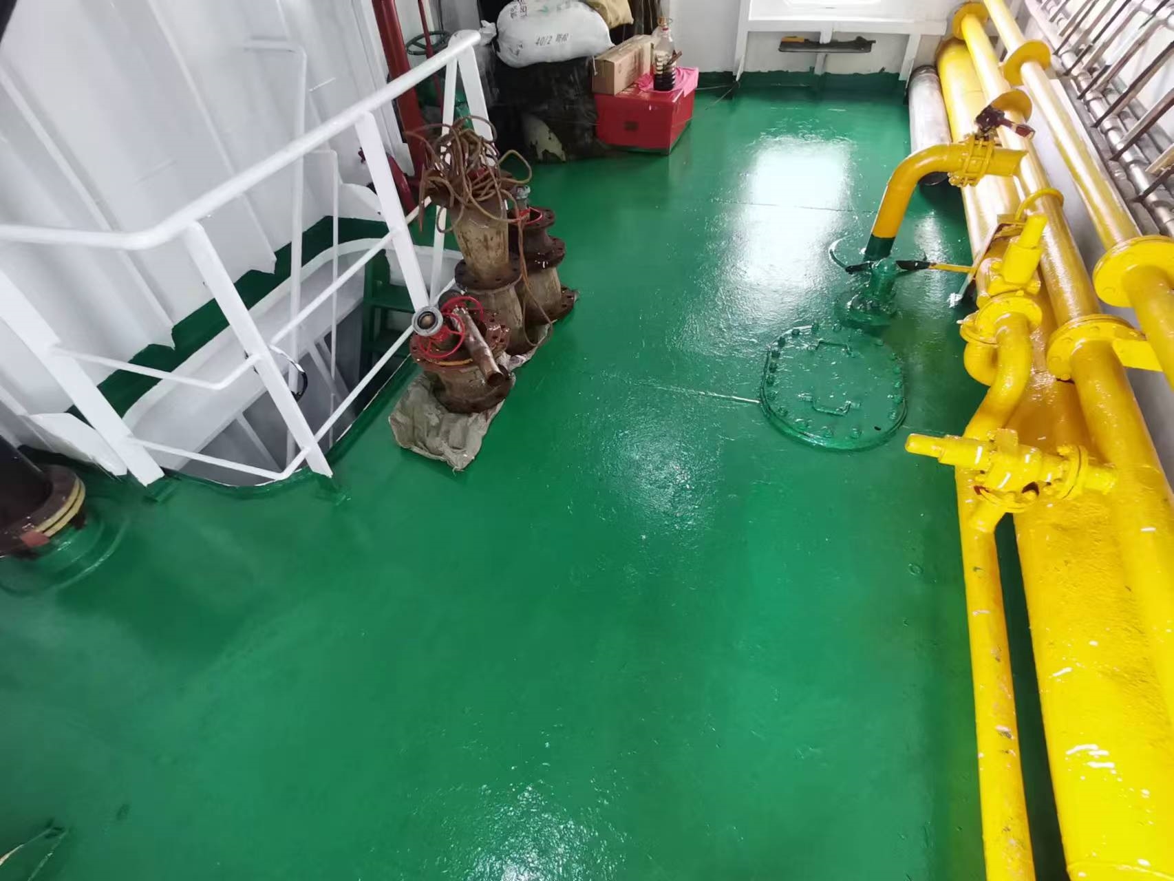 出售6691吨成品油船