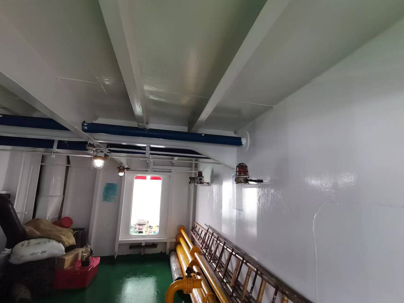 出售6691吨成品油船