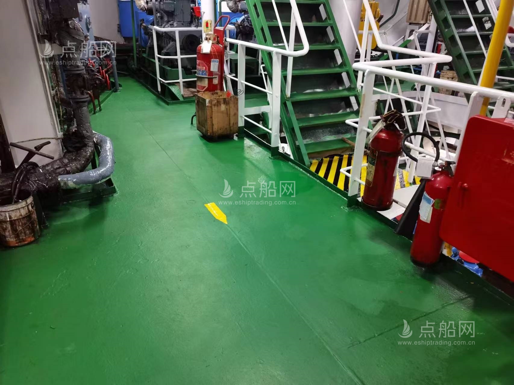 出售6691吨成品油船