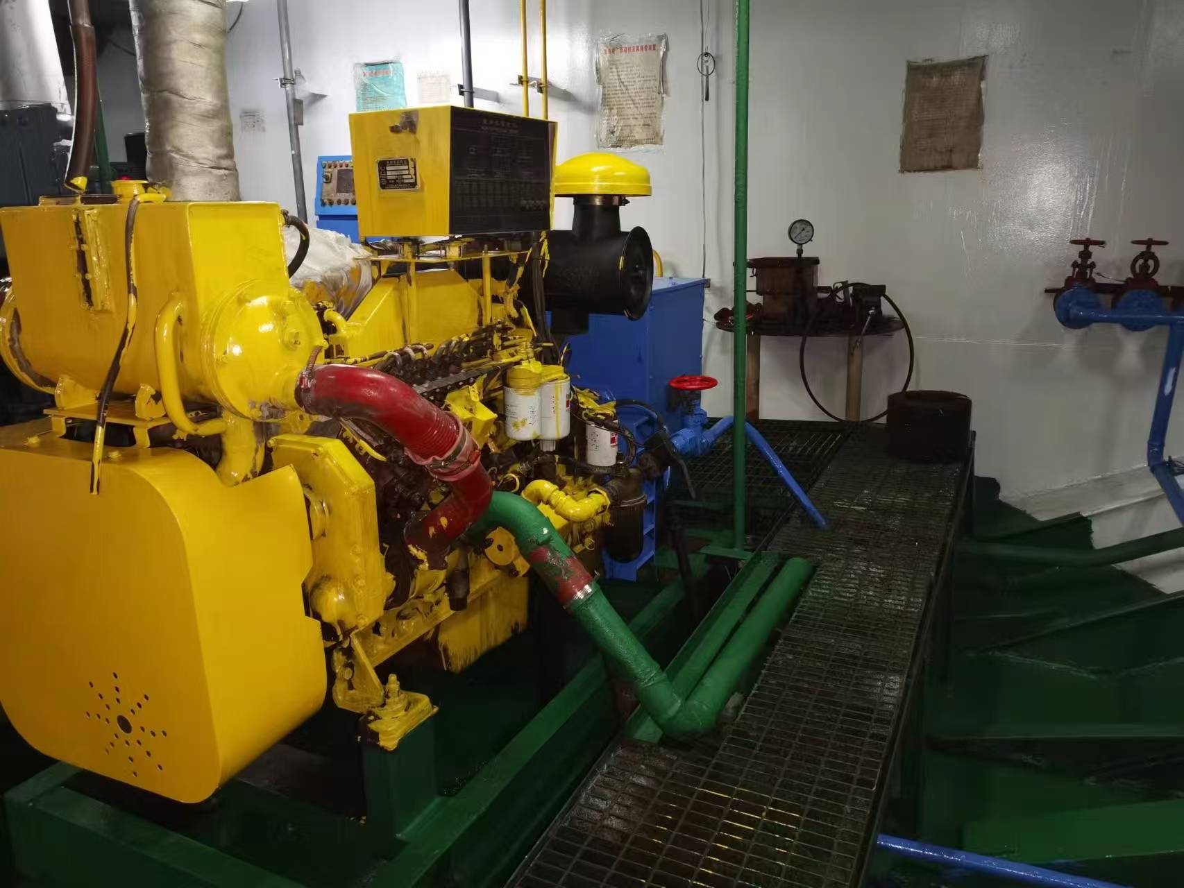 出售6691吨成品油船