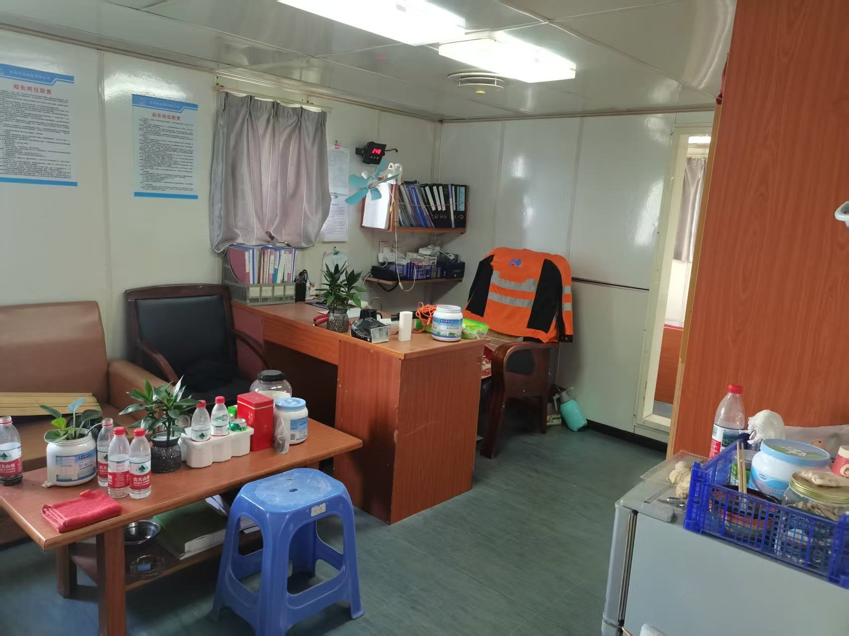 出售6691吨成品油船