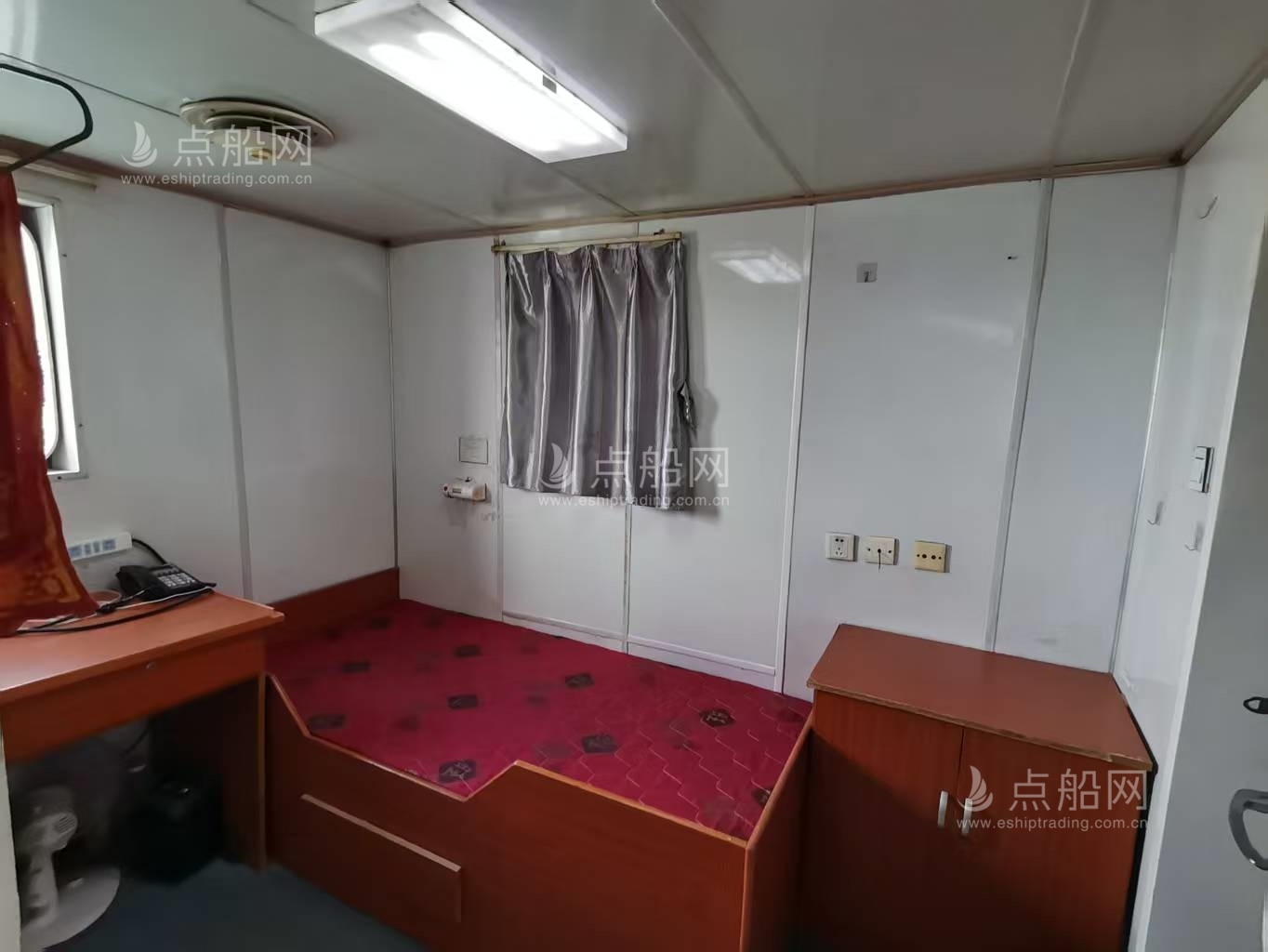 出售6691吨成品油船