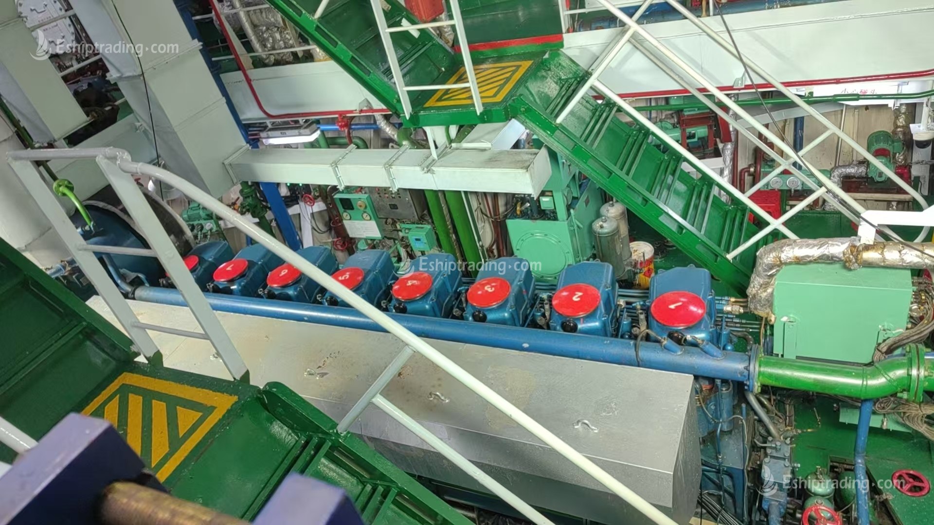 4260 T Product Oil Tanker For Sale