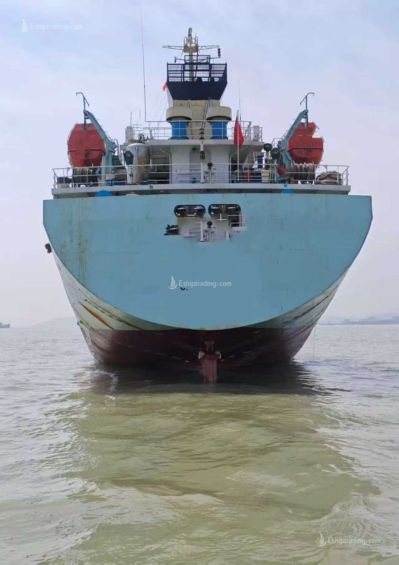 4260 T Product Oil Tanker For Sale