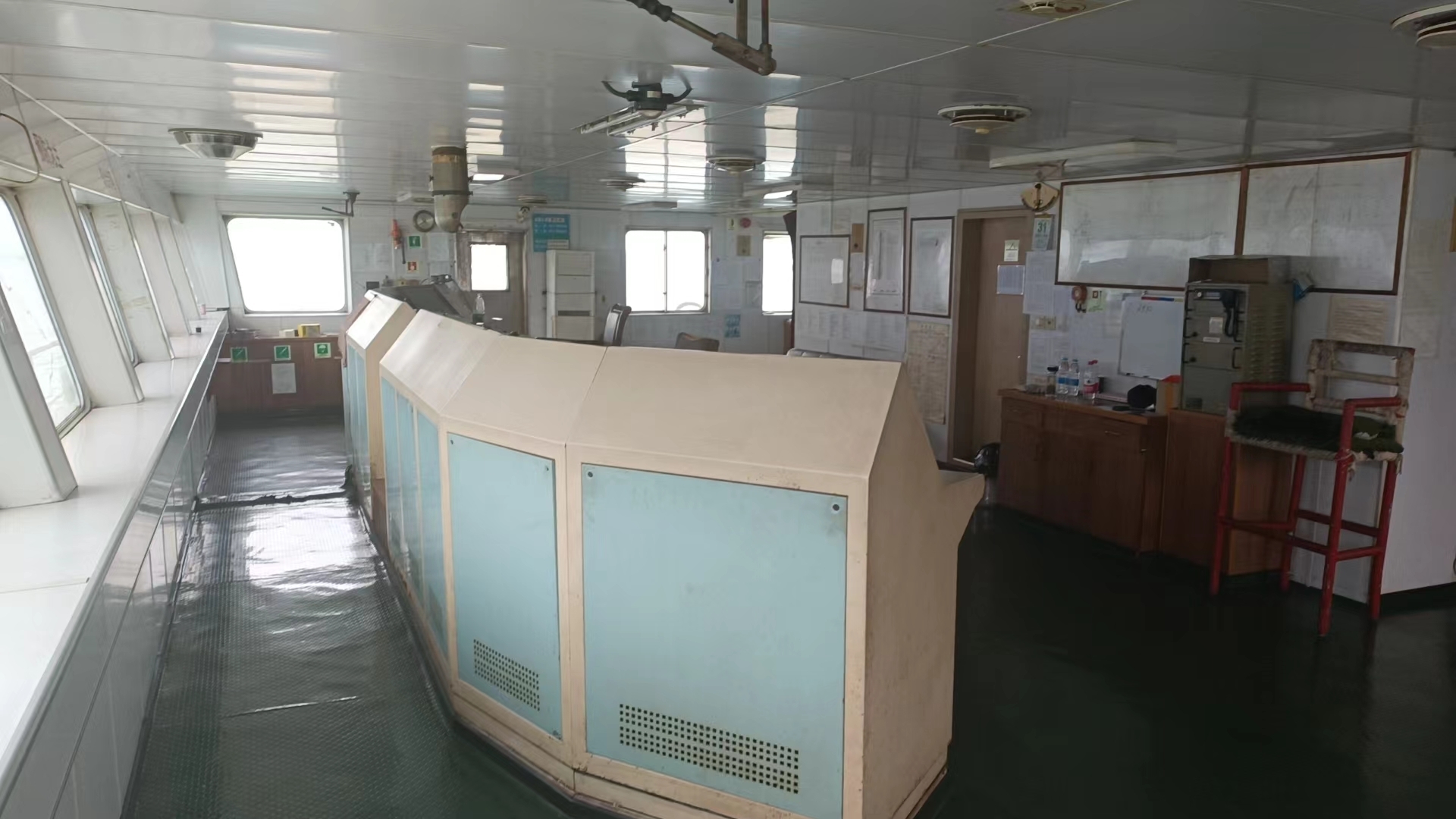 出售37000吨散货船