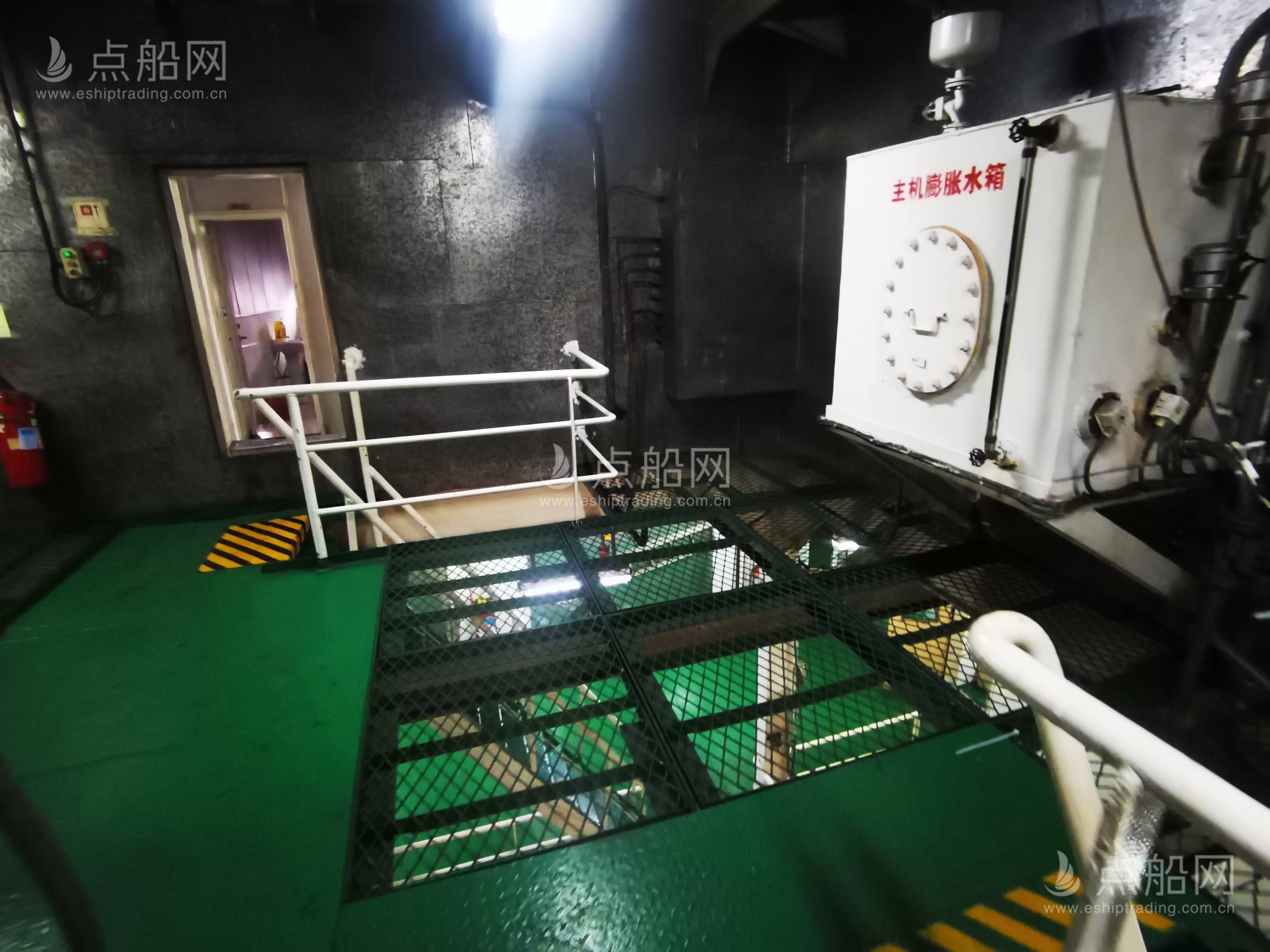 出售37000吨散货船
