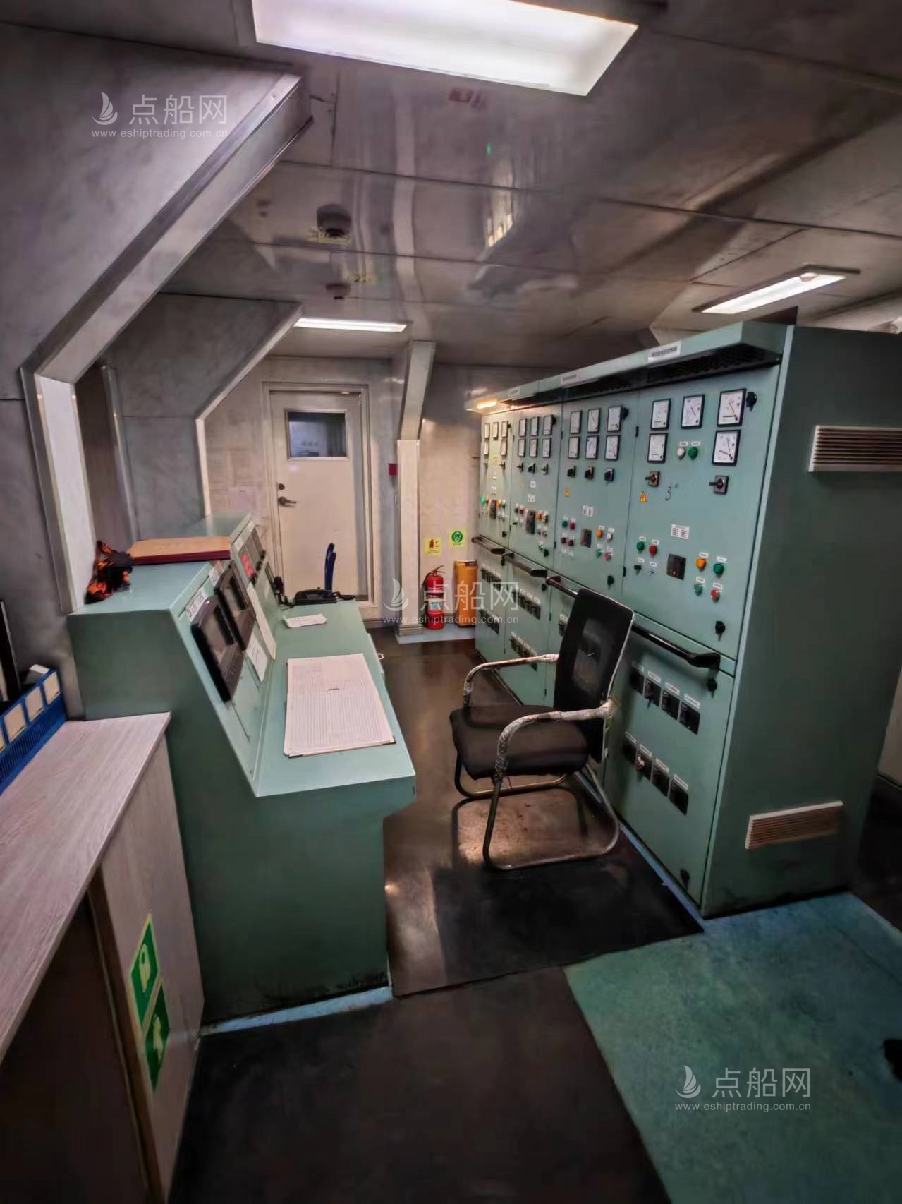 出售10160吨甲板货驳