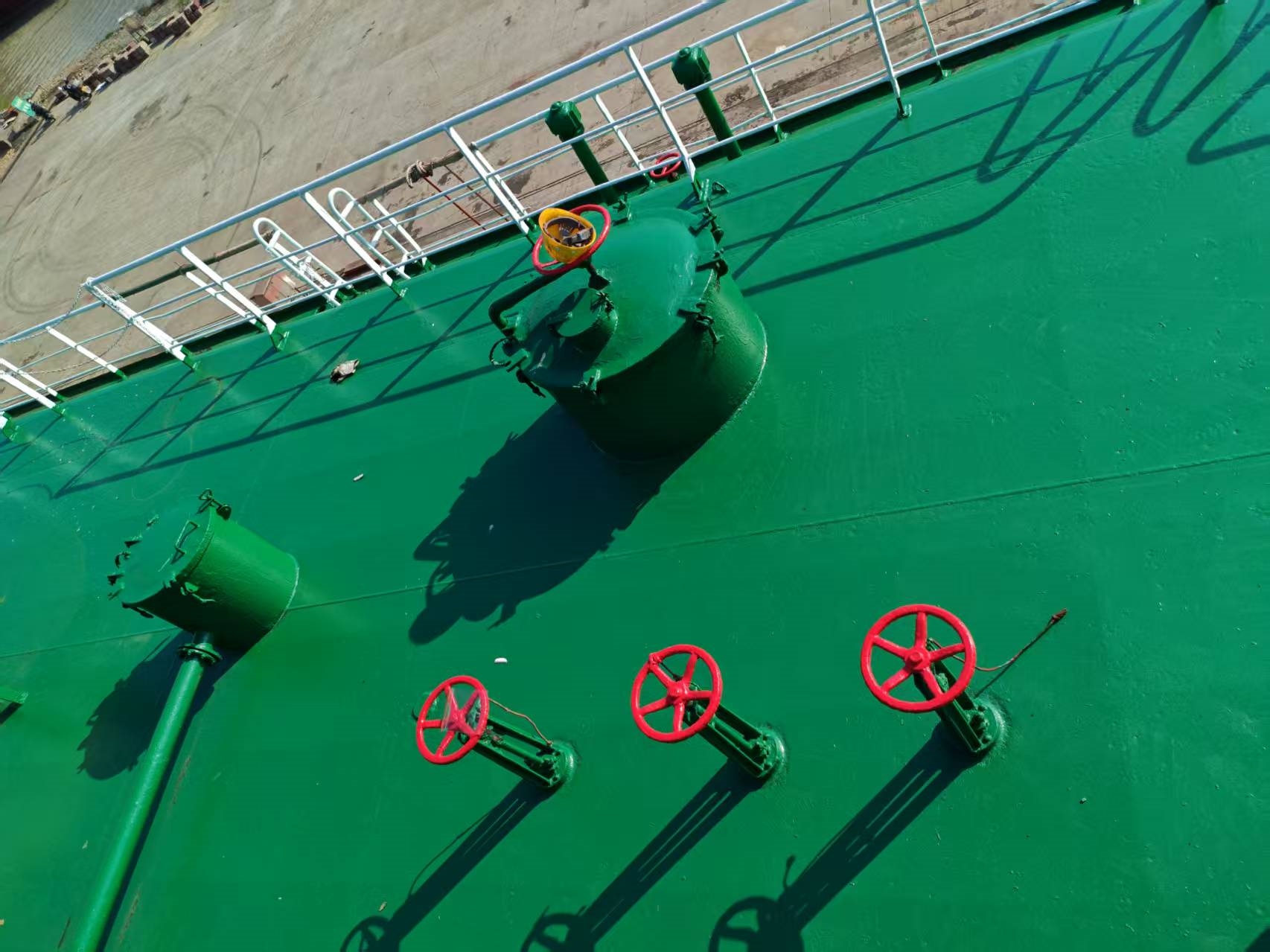 出售4161吨成品油船