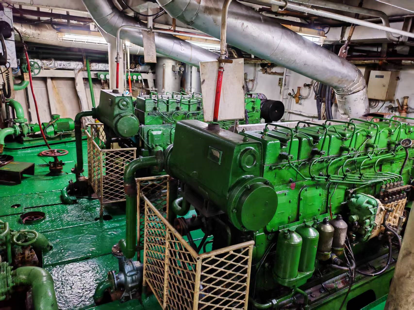 出售4161吨成品油船