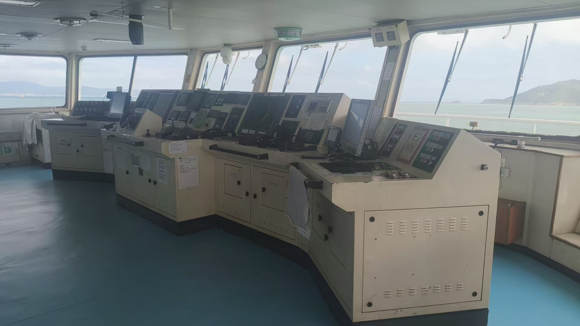 出售4200吨化学品船