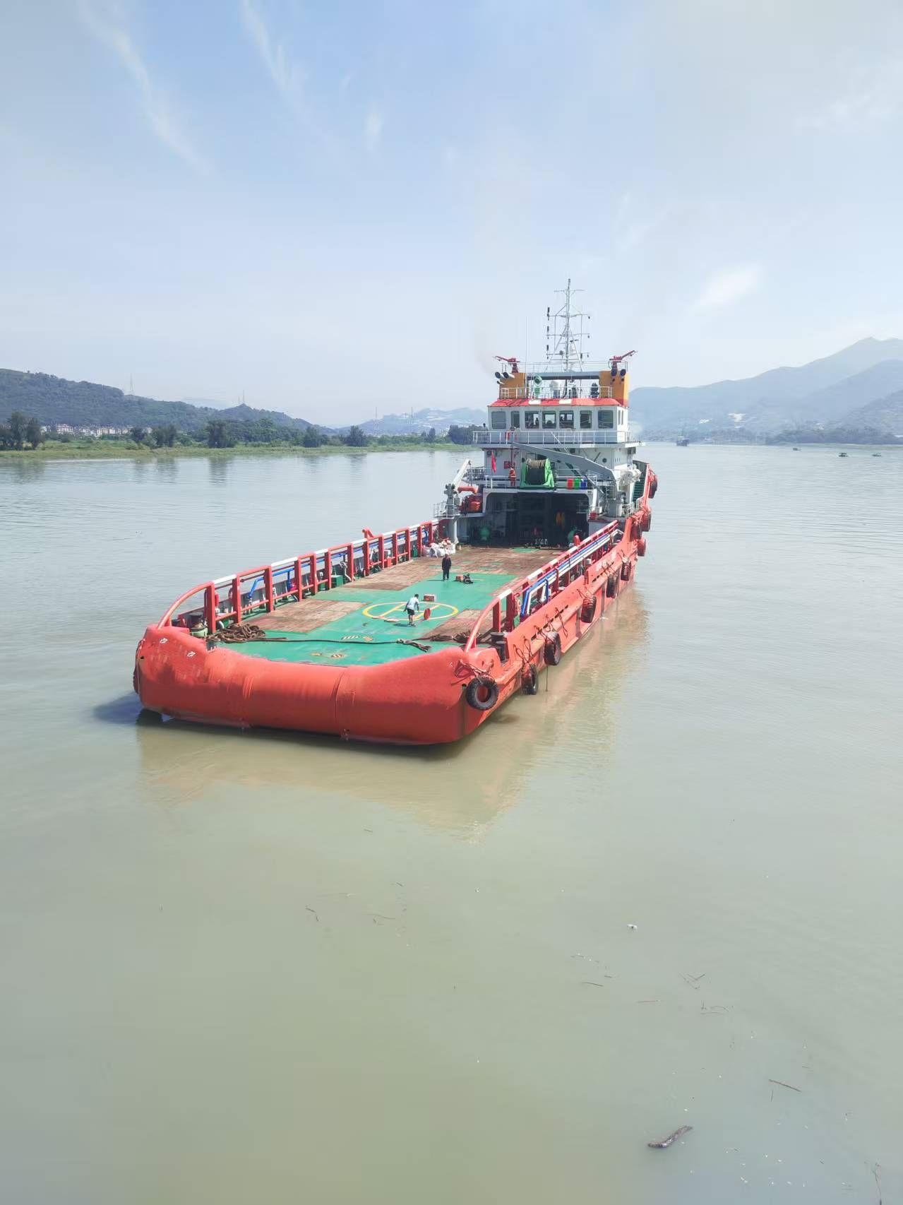 出售10554马力三用拖轮