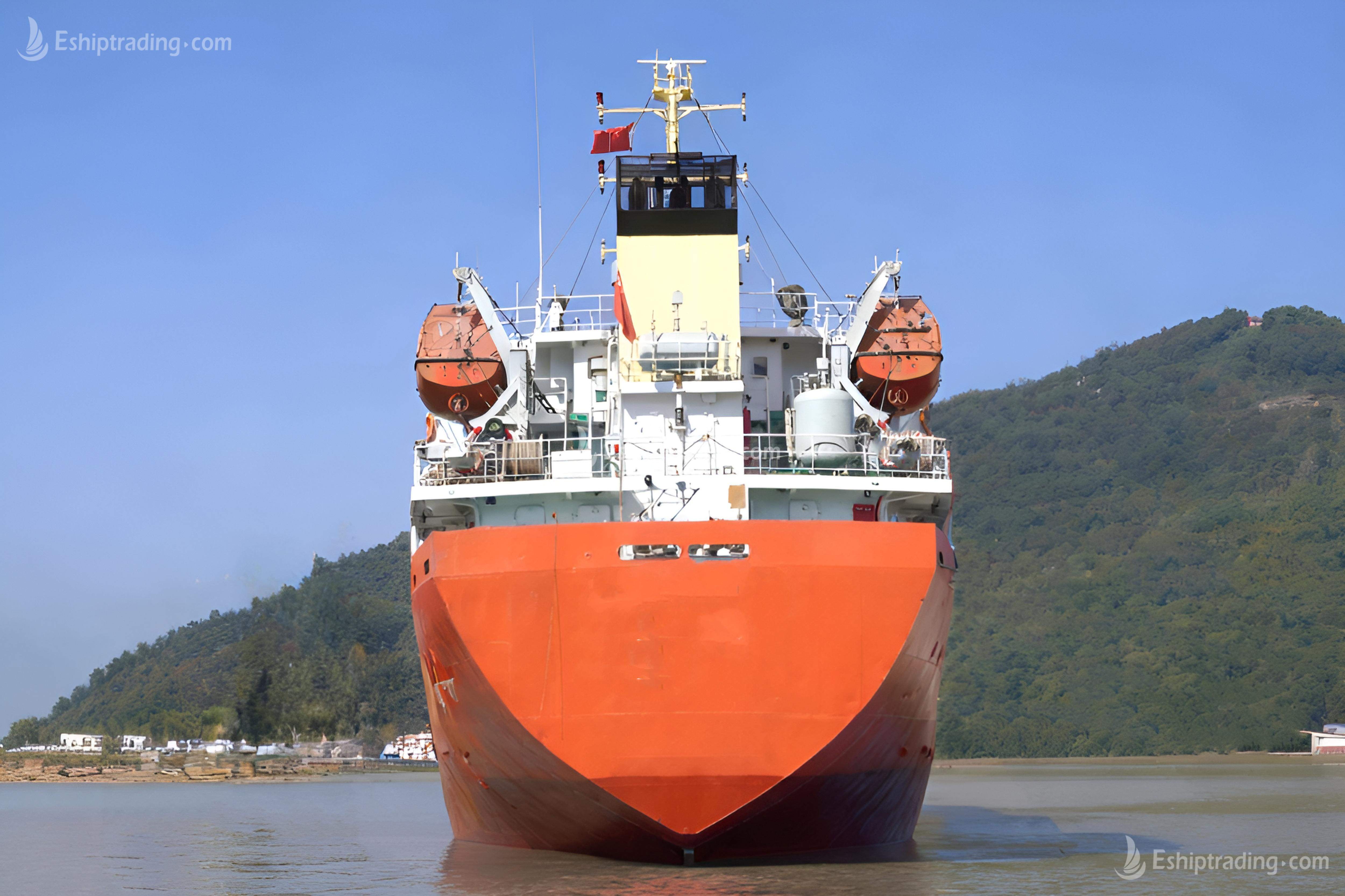4161 T Product Oil Tanker For Sale