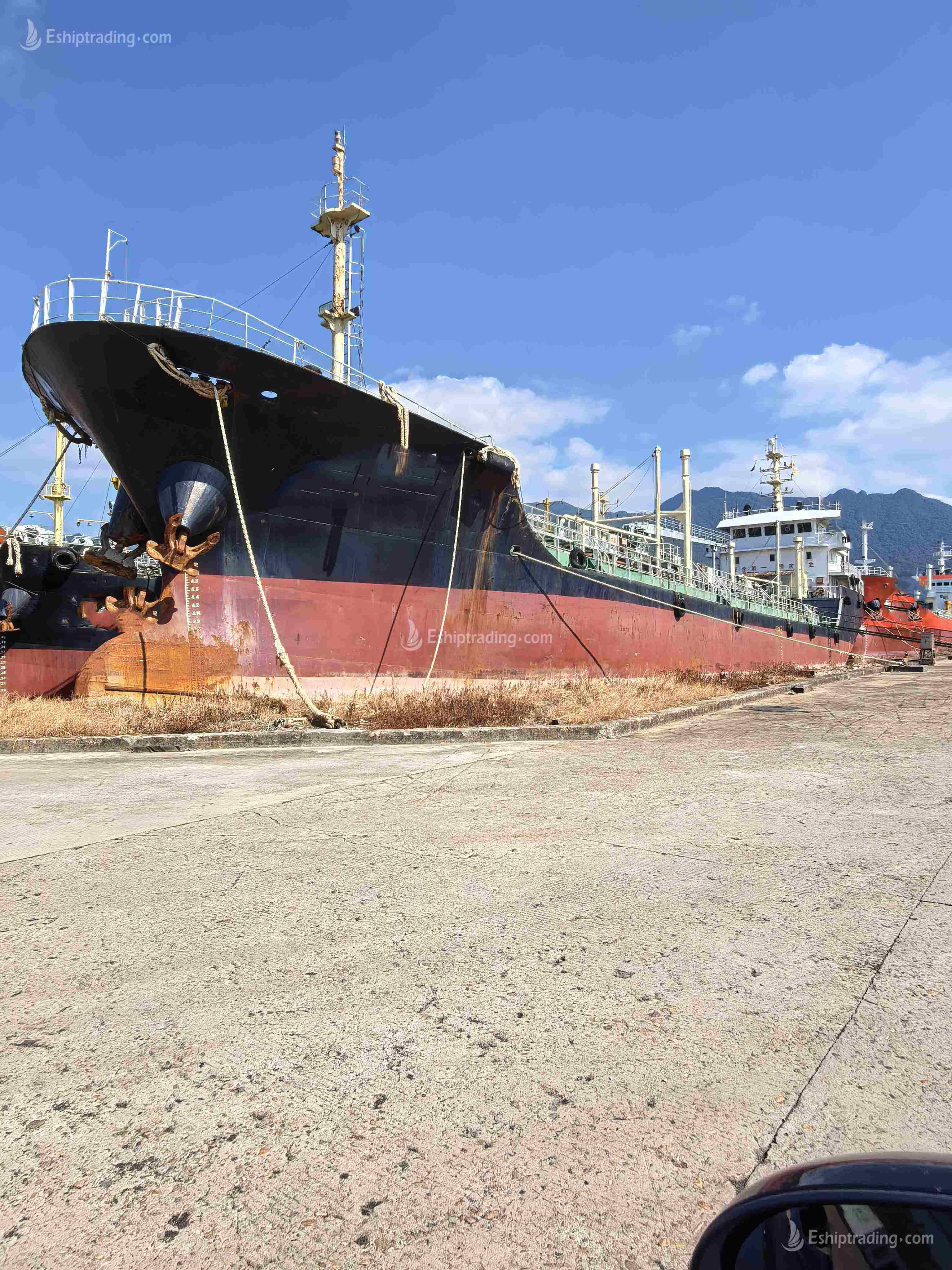 2329 T Product Oil Tanker For Sale