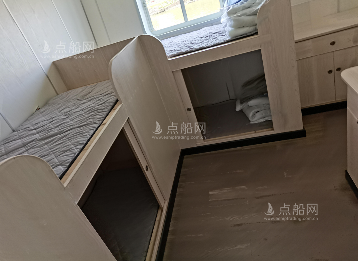 出售10人风电运维船
