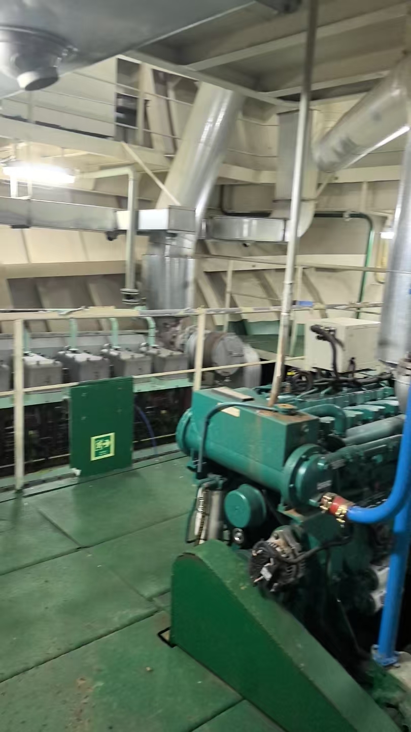 出售4856吨自卸砂船