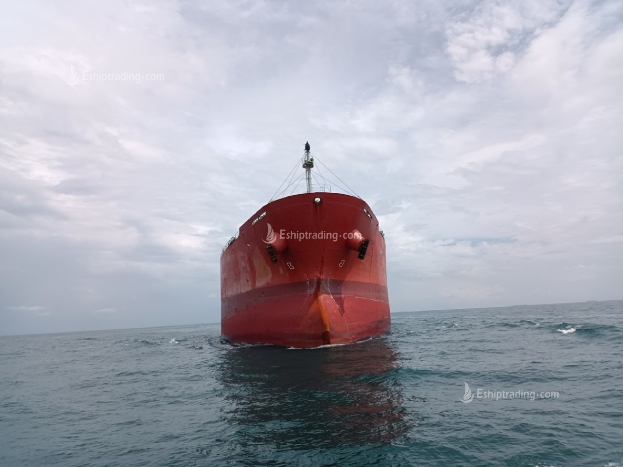 48400 T Product Oil Tanker For Sale