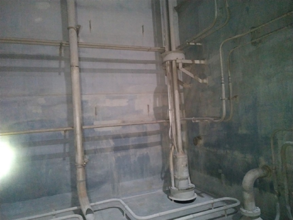 出售48400吨成品油船