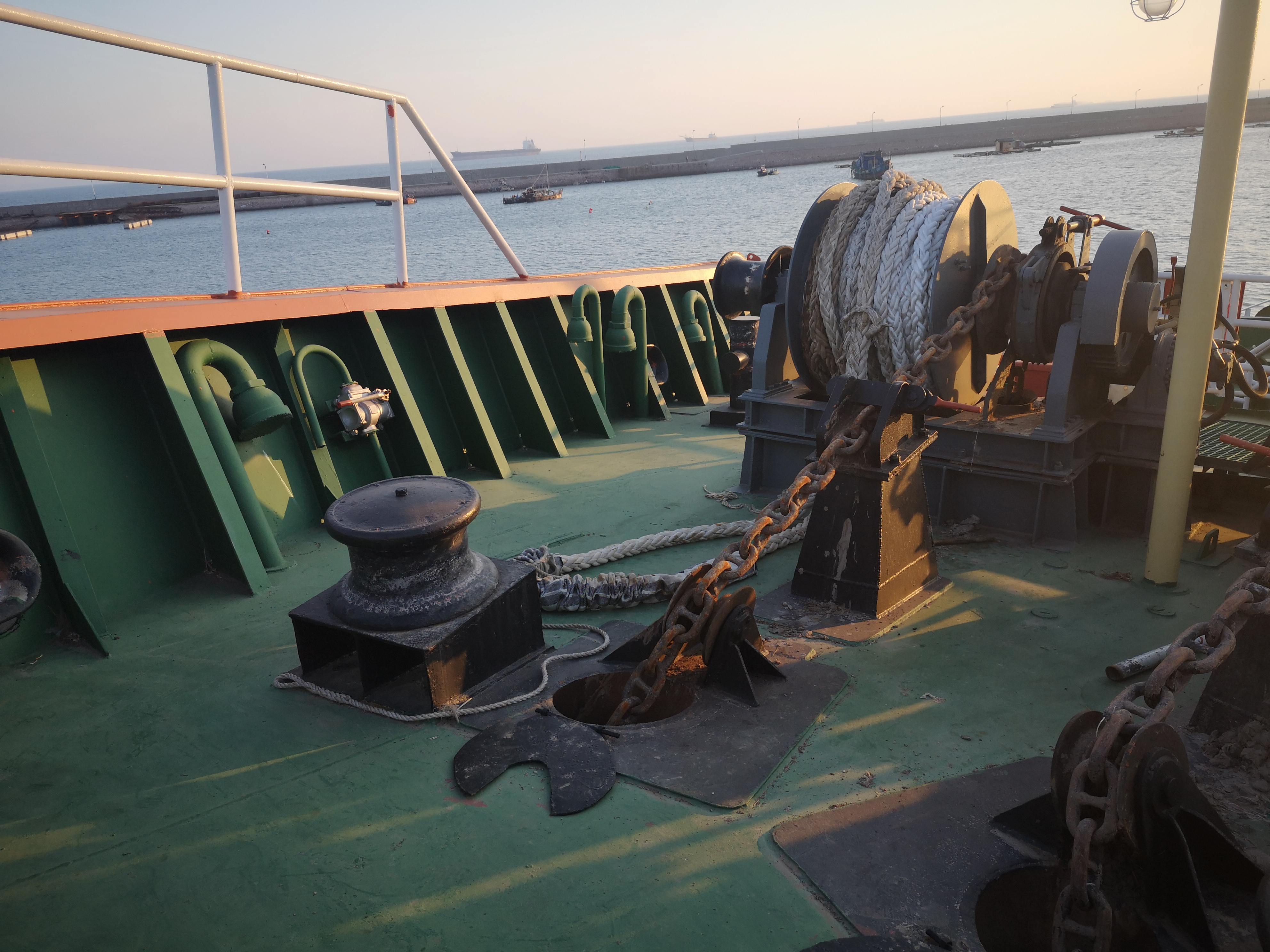 出售1700吨化学品船