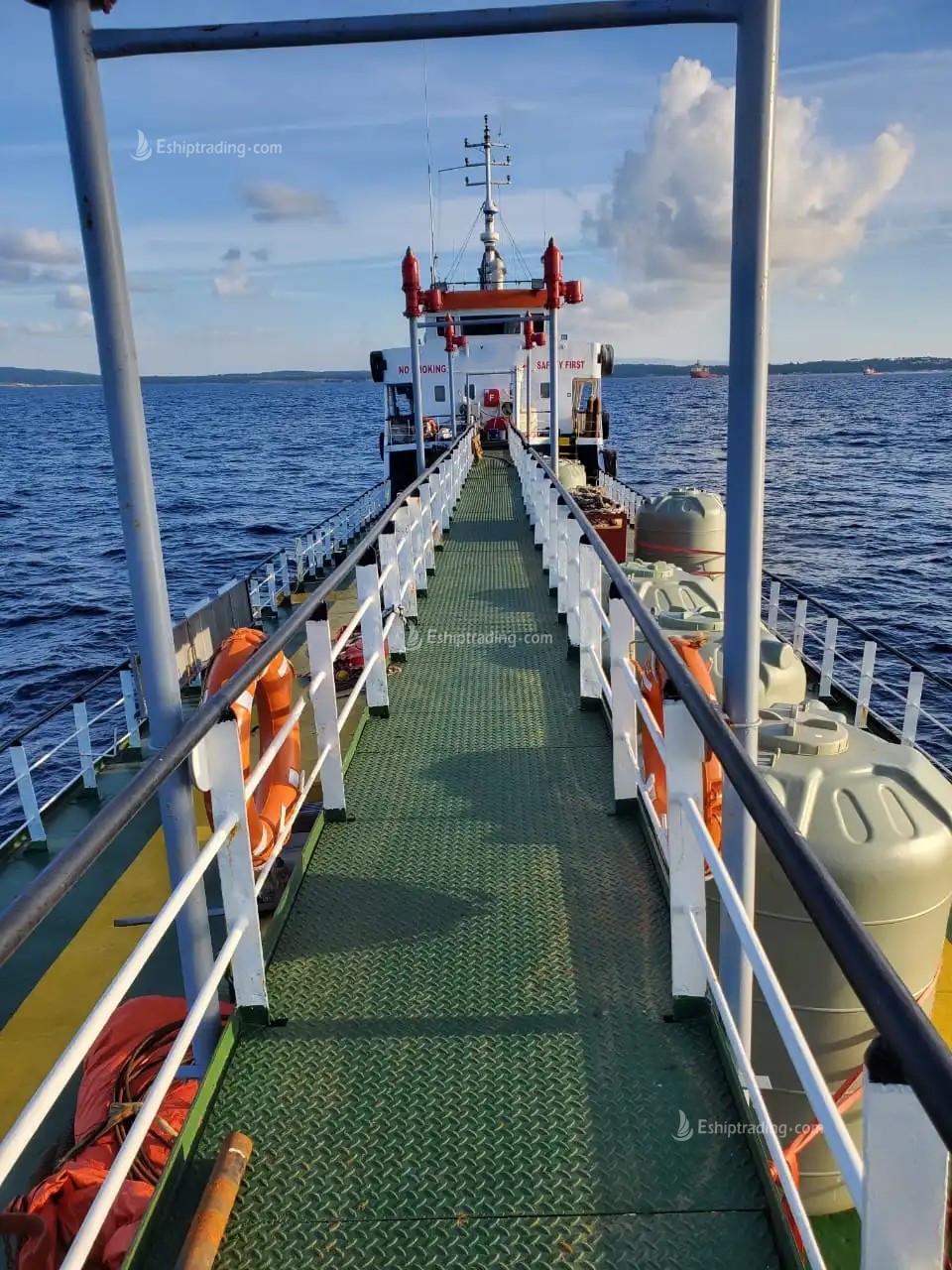 730 T Product Oil Tanker For Sale