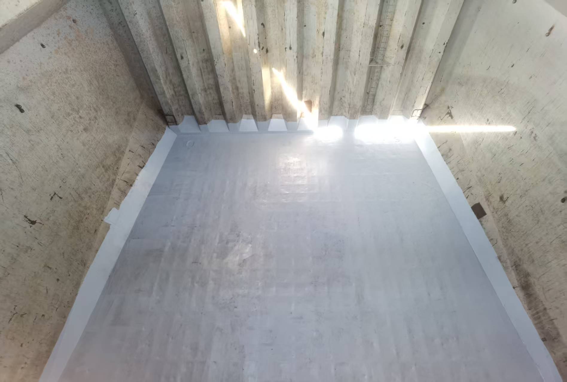 出售23825吨散货船