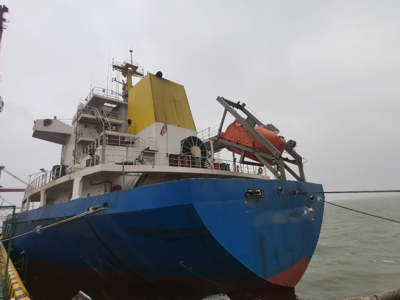 出售18000吨散货船