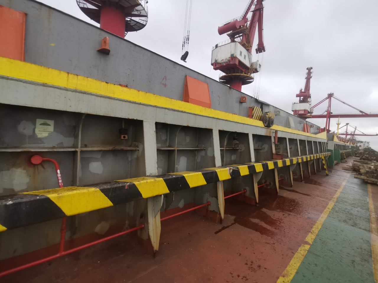 出售18000吨散货船