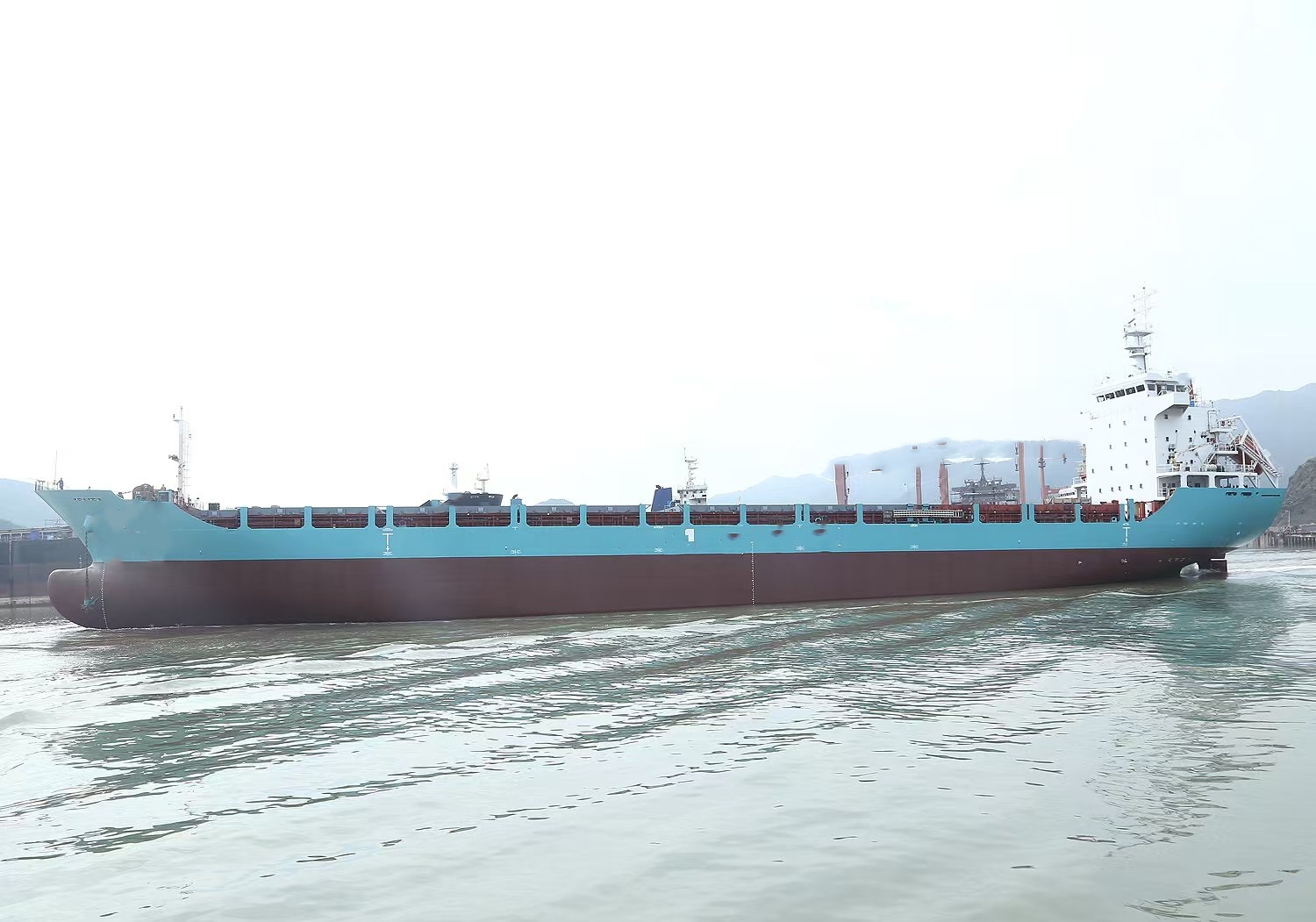 出售13600吨多用途船