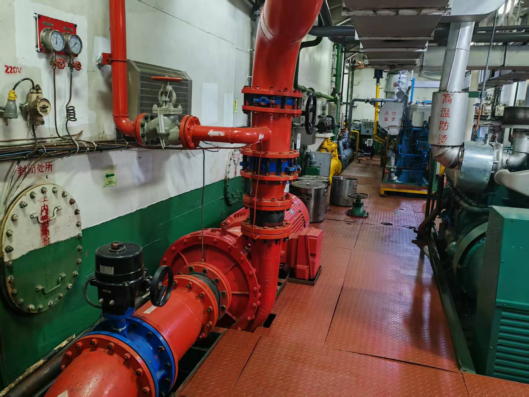 出售6600马力三用拖轮