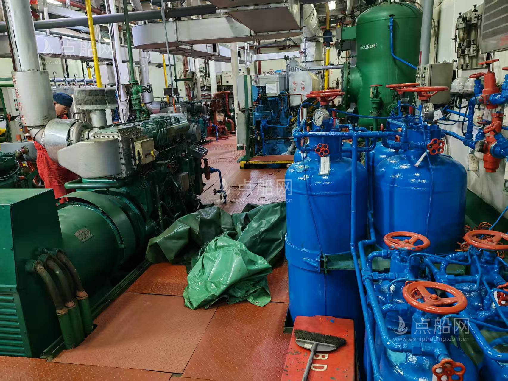 出售6600马力三用拖轮