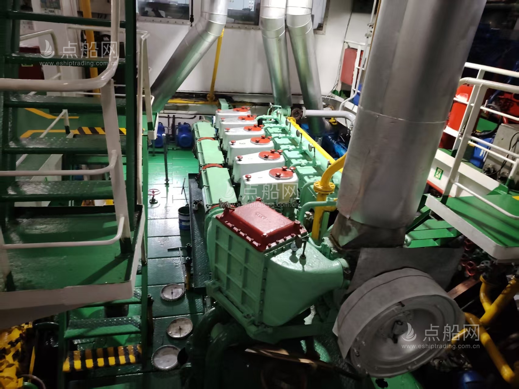 出售4500吨成品油船