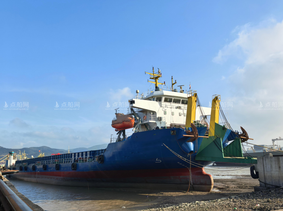出售4923吨甲板货驳