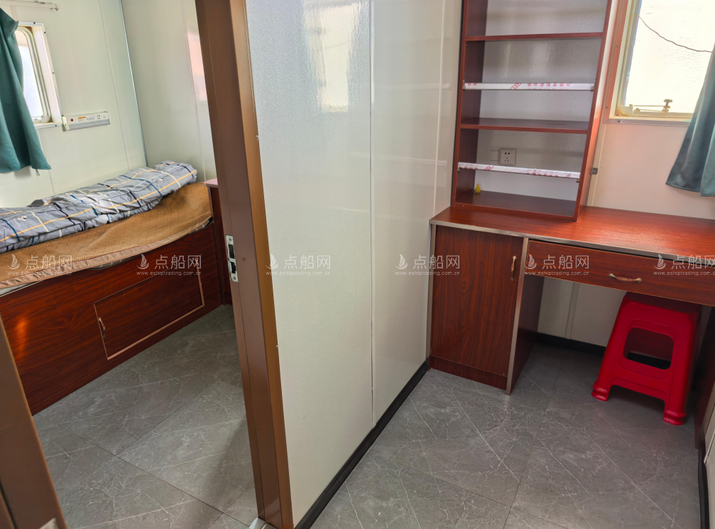 出售4923吨甲板货驳