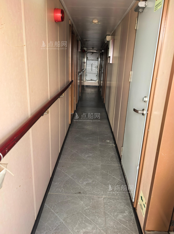 出售4923吨甲板货驳