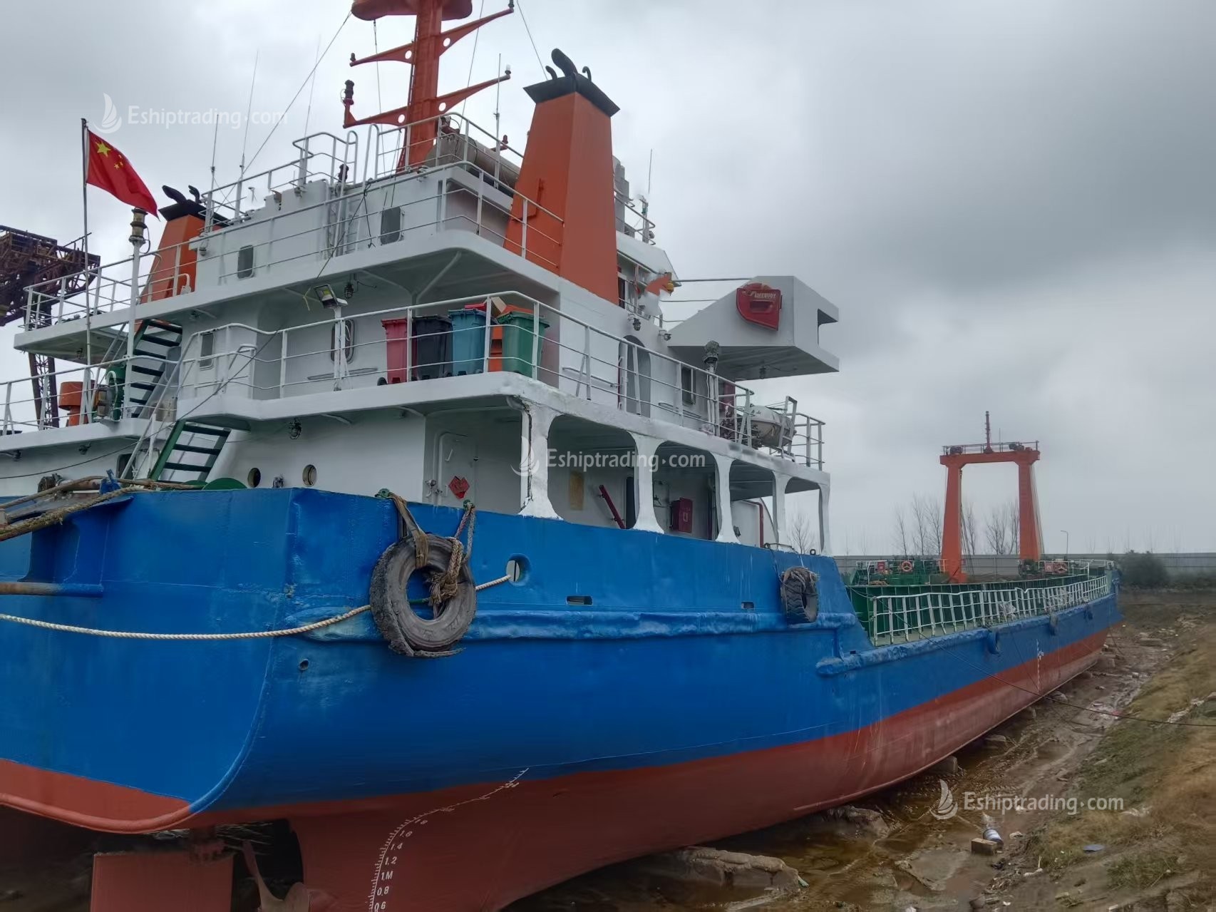 867 T Deck Barge /LCT For Sale