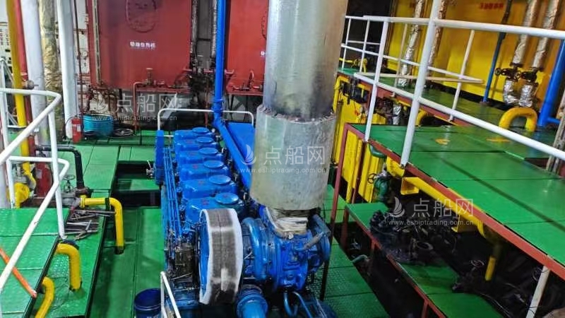 出售8364吨甲板货驳