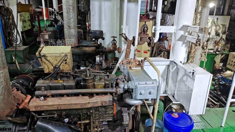 出售8364吨甲板货驳