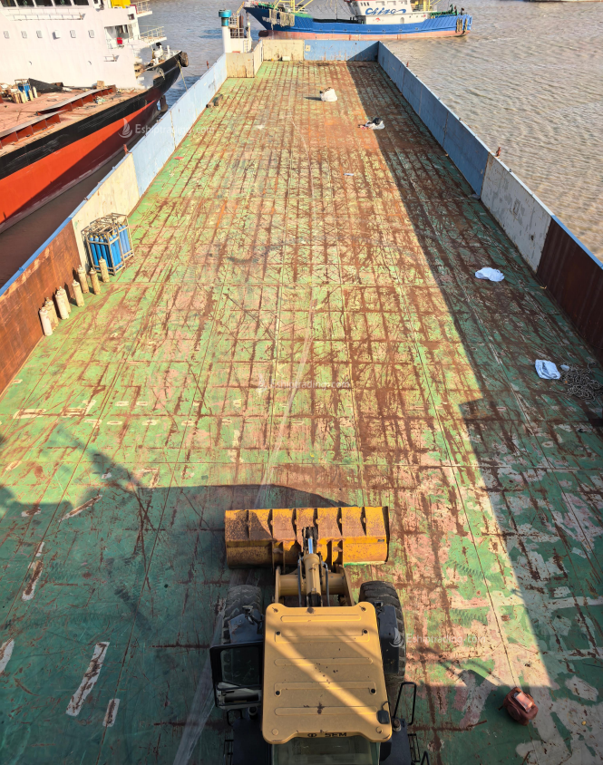 4931 T Deck Barge /LCT For Sale