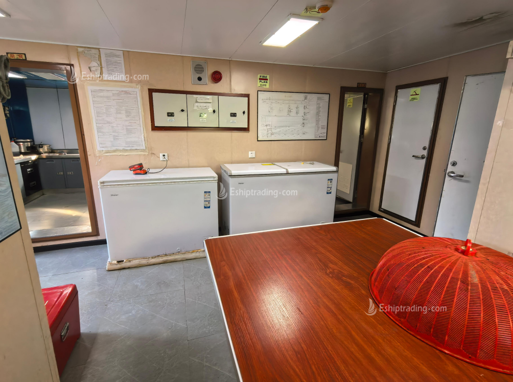 4931 T Deck Barge /LCT For Sale