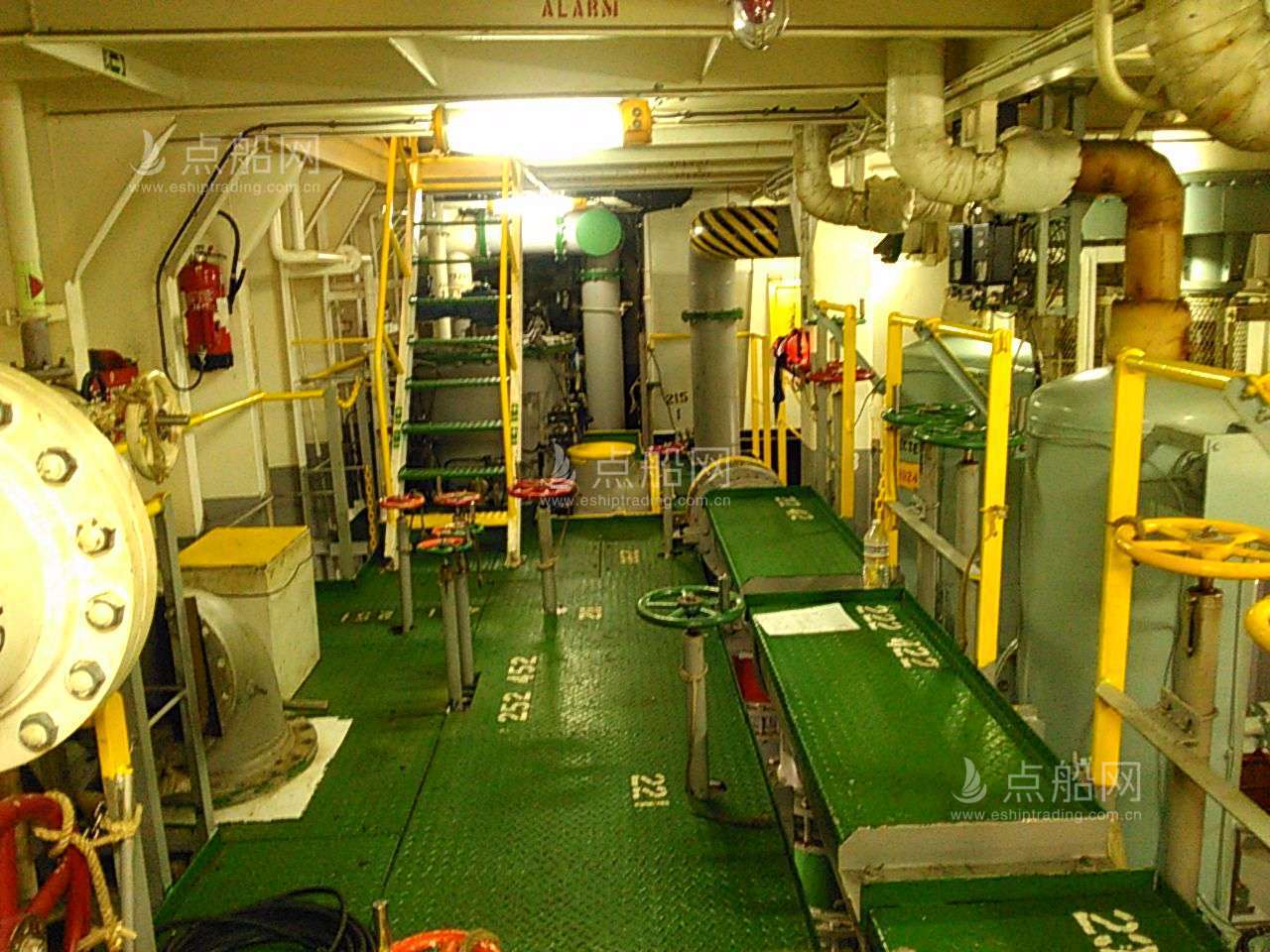 出售53712吨成品油船