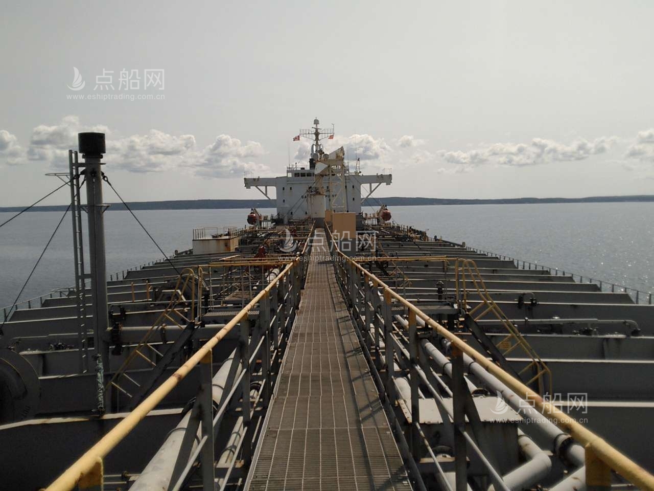 出售53712吨成品油船