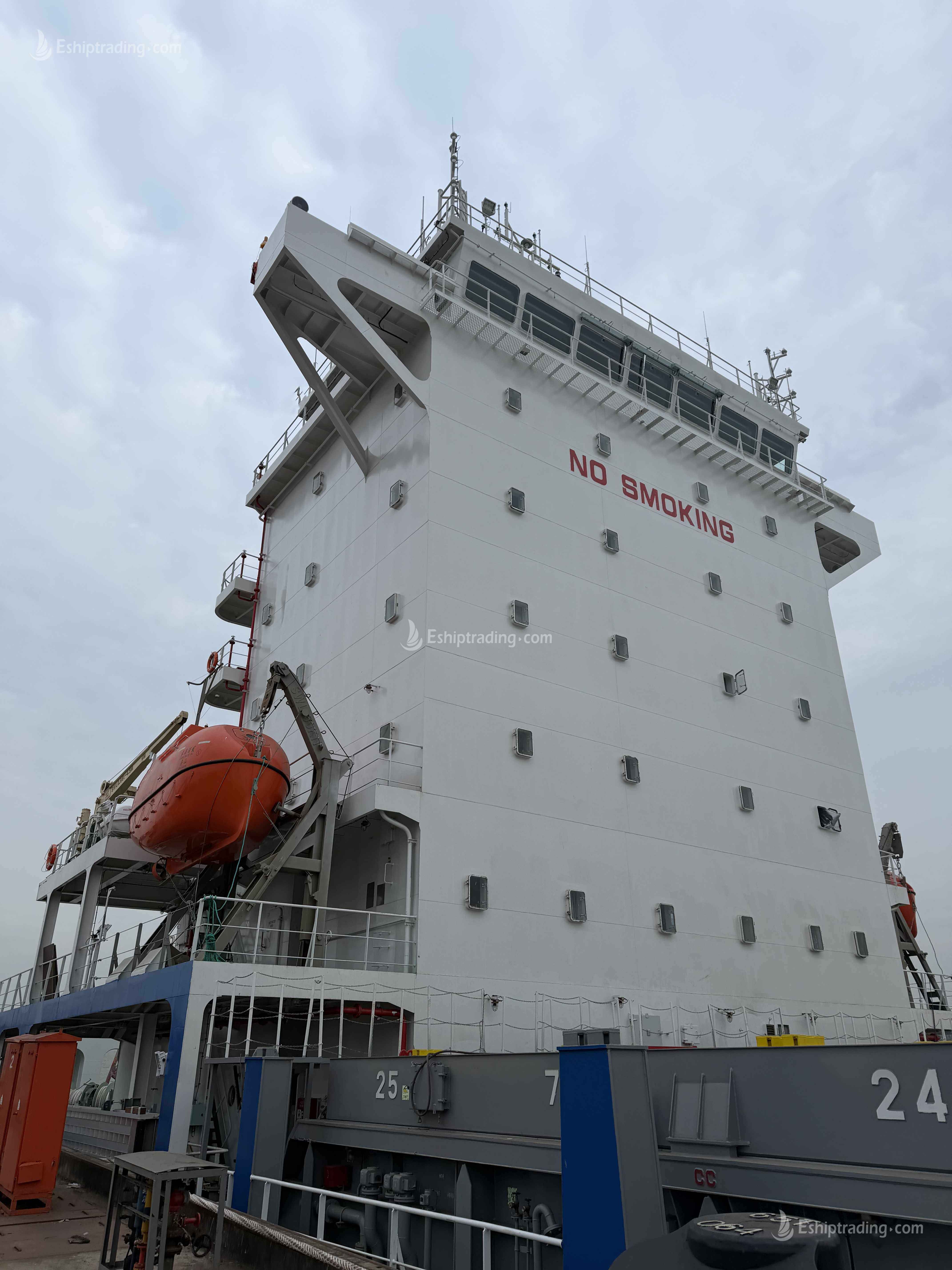 1056 TEU Container Ship For Sale