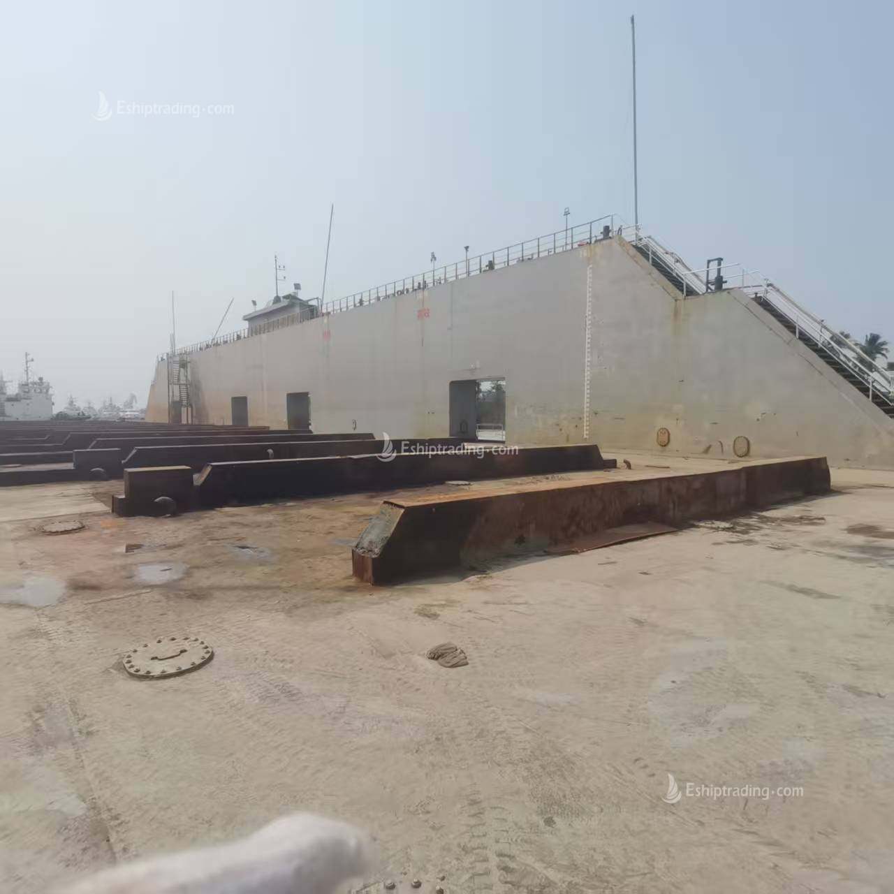 5500 T Floating Dock  For Sale