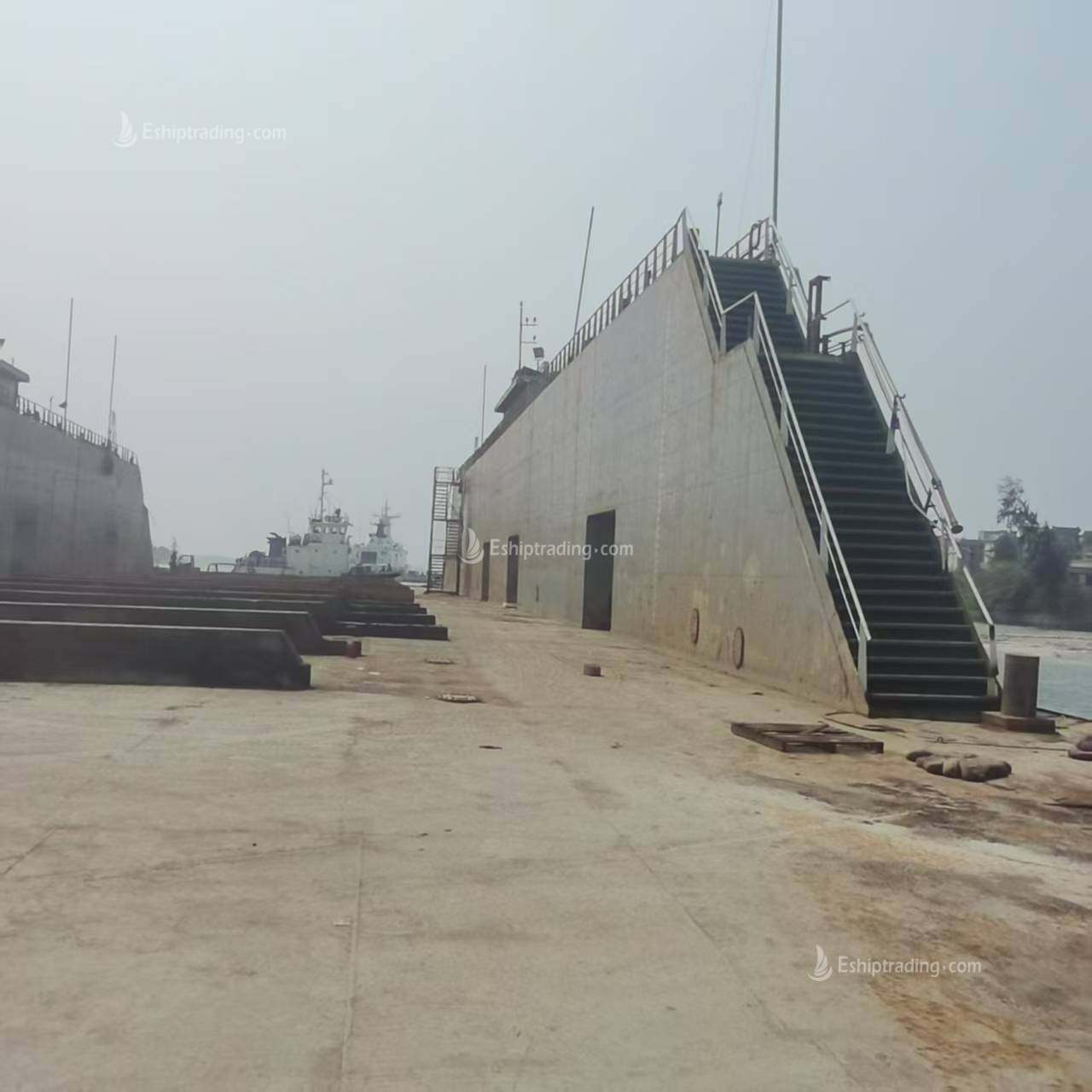 5500 T Floating Dock  For Sale
