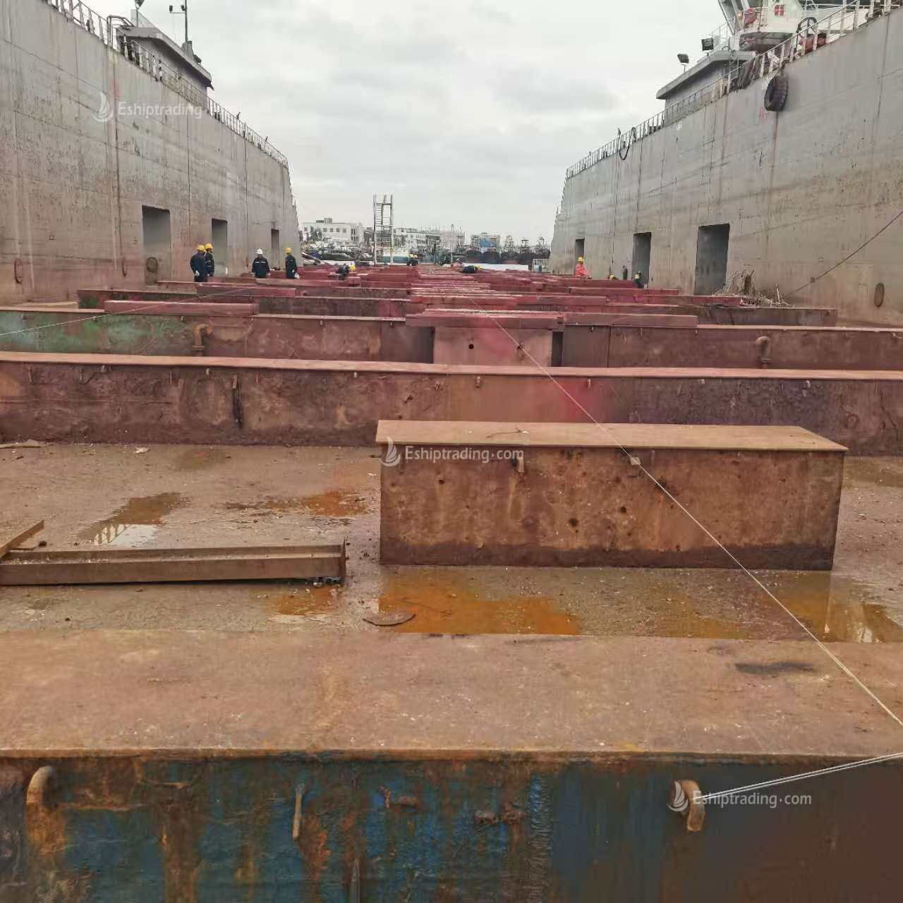 5500 T Floating Dock  For Sale